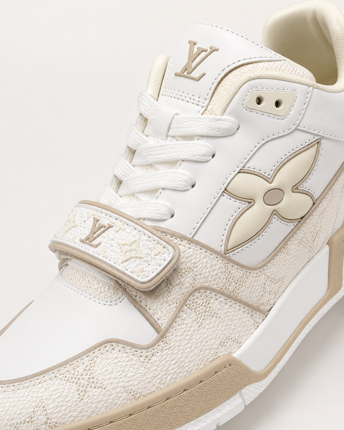 LOUIS VUITTON TRAINER BEIGE MONOGRAM FLOWER